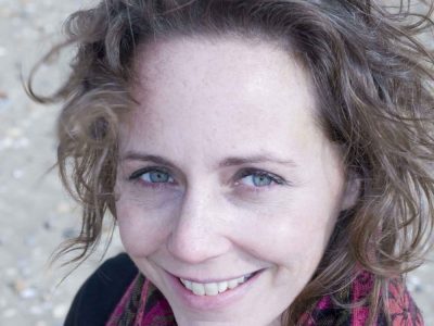 Lisa Powell - YOAS yoga teacher