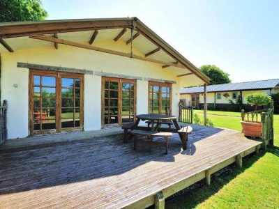 Bonhays yoga retreat, Dorset - YOAS retreats