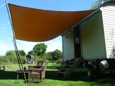 Bonhays yoga retreat, Dorset - YOAS retreats