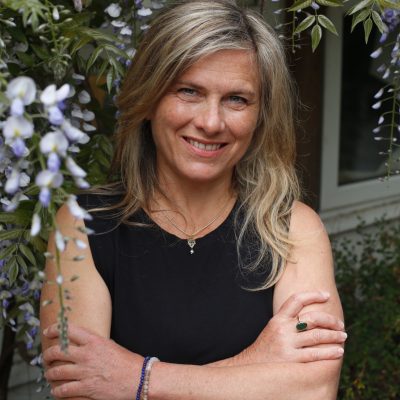 Lisa Dunn - yoga teacher - YOAS Yoga Retreats